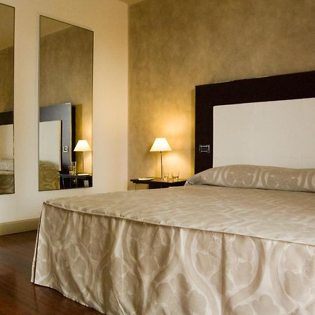 Cremona Palace Hotel Costa Sant'Abramo Екстер'єр фото