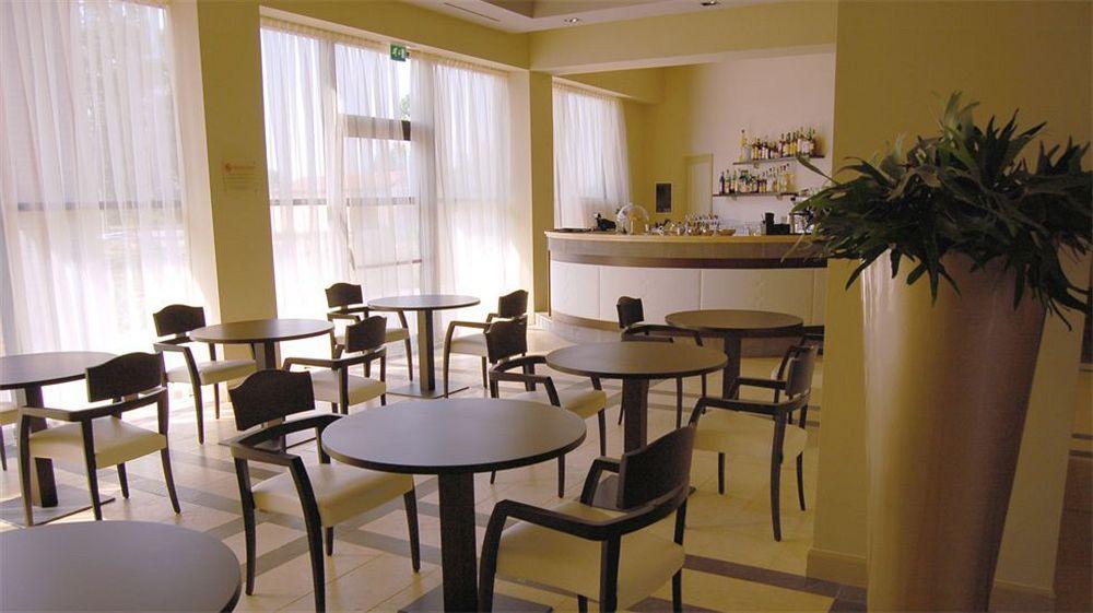 Cremona Palace Hotel Costa Sant'Abramo Екстер'єр фото