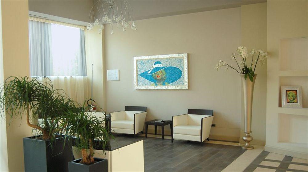 Cremona Palace Hotel Costa Sant'Abramo Екстер'єр фото