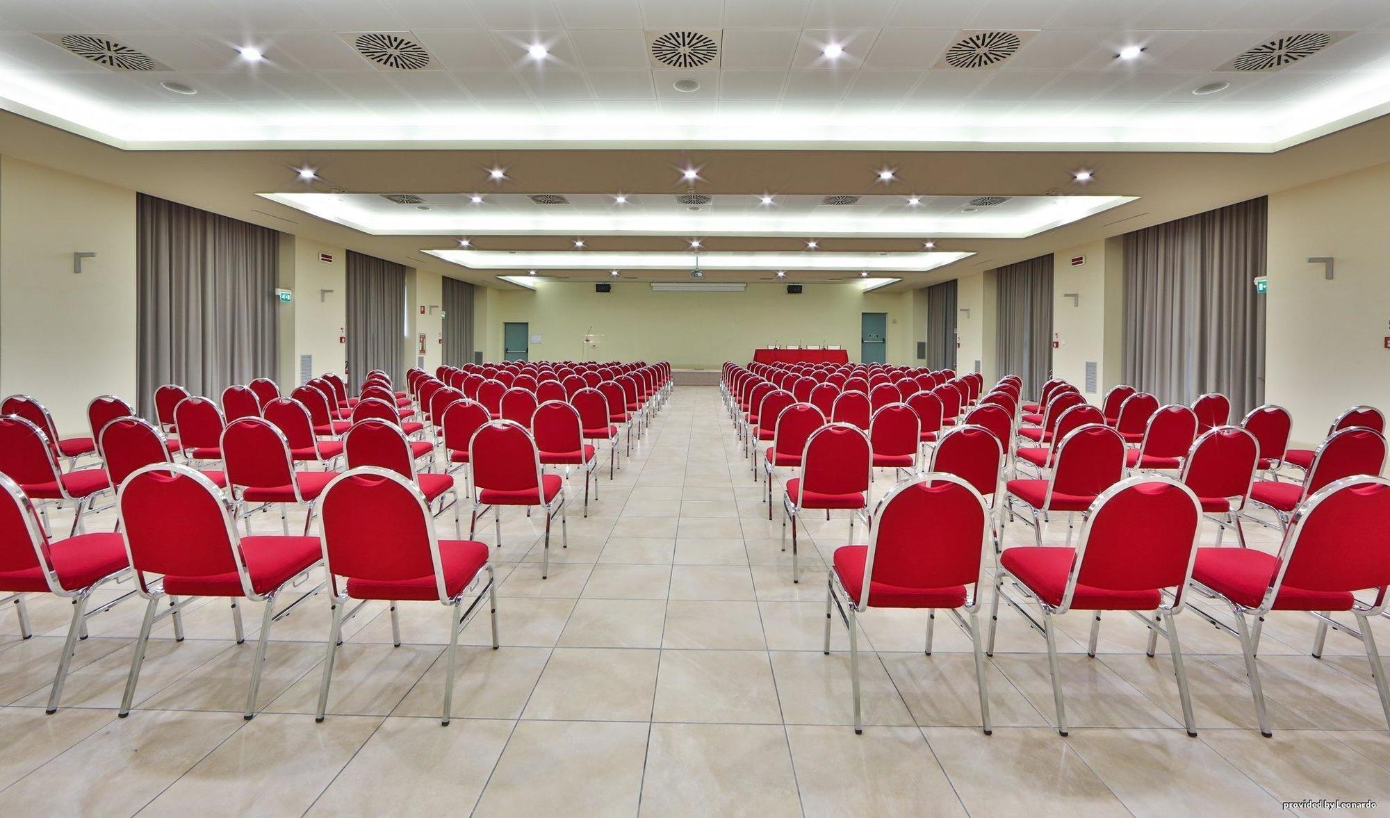 Cremona Palace Hotel Costa Sant'Abramo Екстер'єр фото